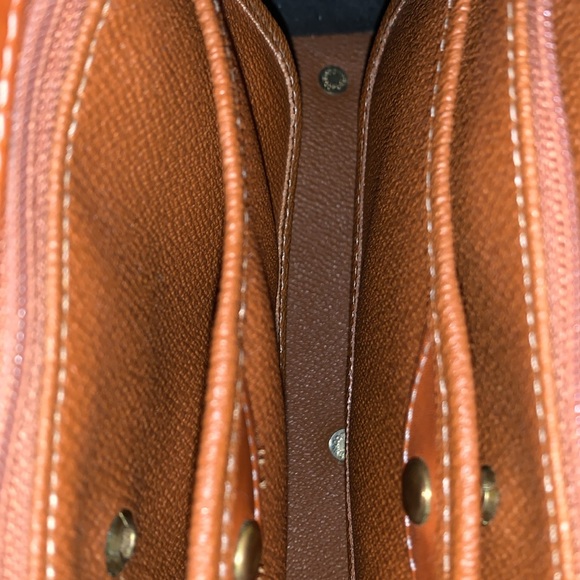 Vintage Dooney and Bourke AWL Satchel - Picture 9 of 11